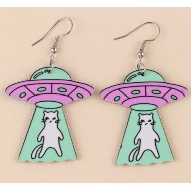 Aretes gatos